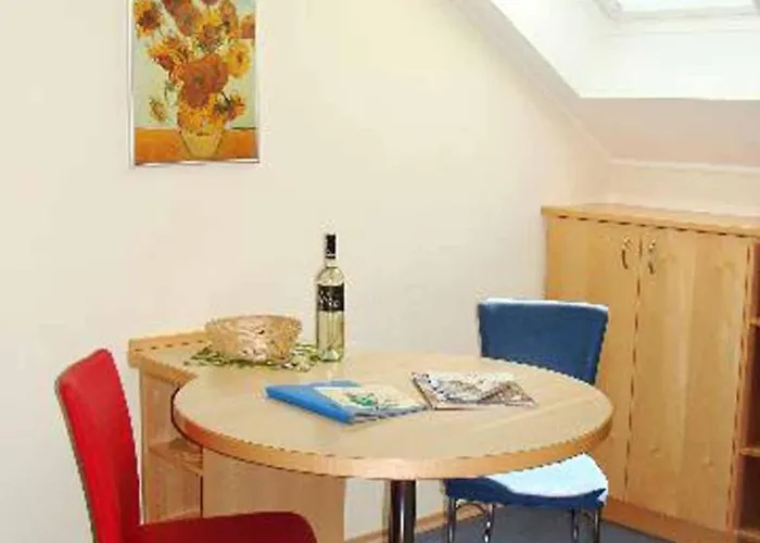 Apartahotel Appartementhaus Loewenzahn 3*